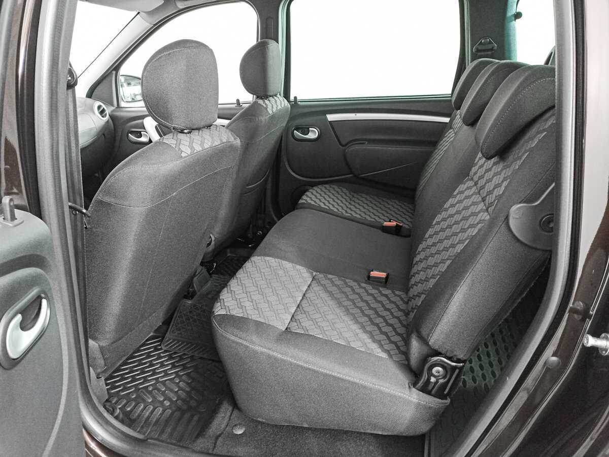 Б/У Лада (ВАЗ) Ларгус 2020 года. Фото: #6