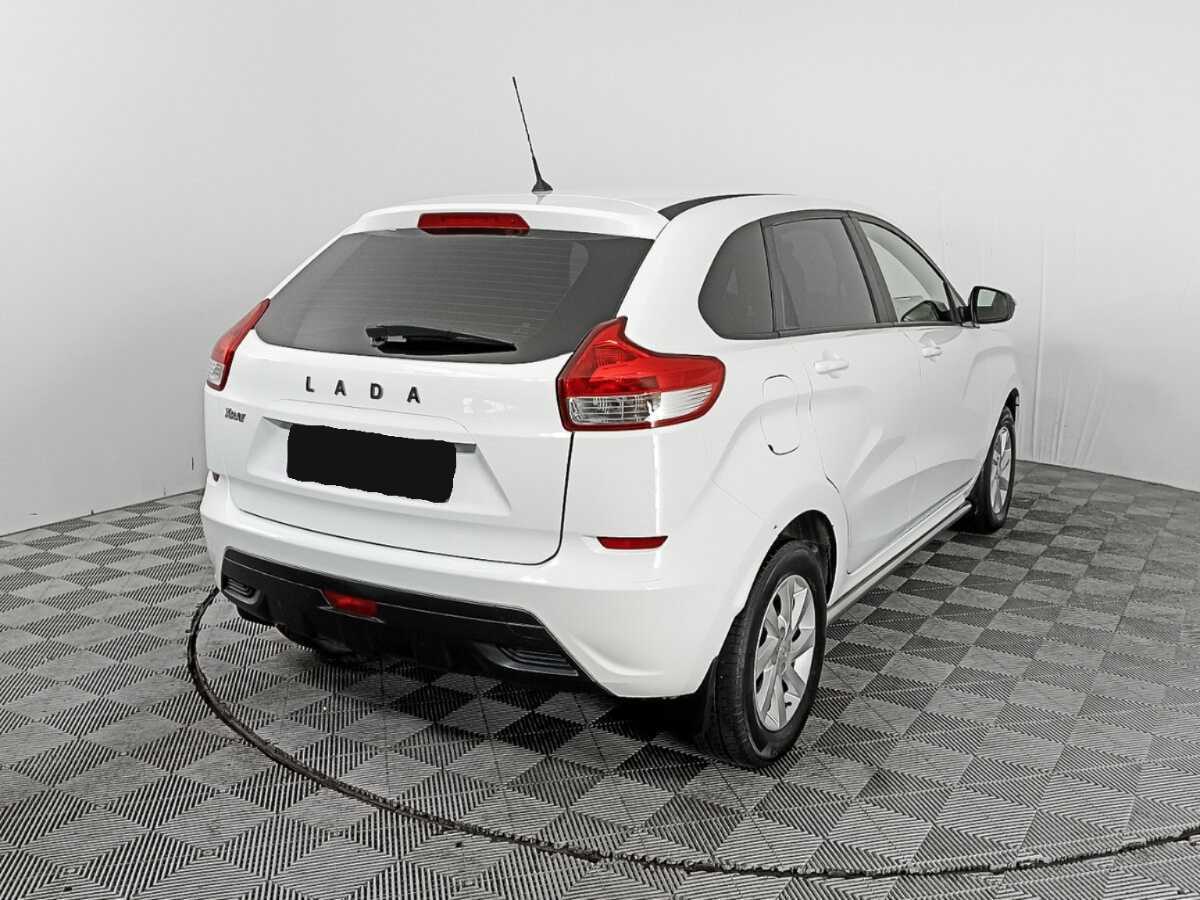 Б/У Лада (ВАЗ) ИКСРЭЙ 2017 года. Фото: #4