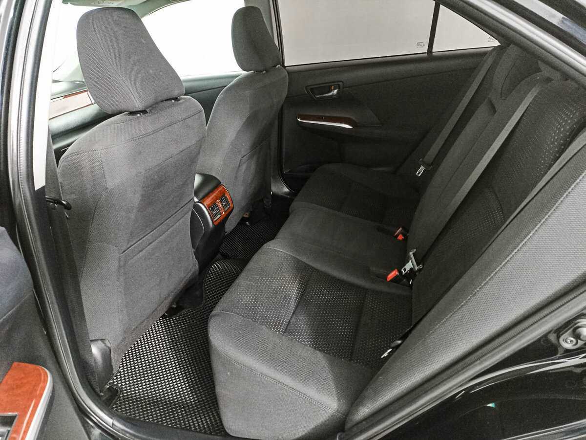 Б/У Тойота Камри 2012 года. Фото: #9