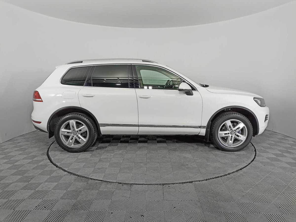 Volkswagen Touareg 2013 года с пробегом. Фото: #3
