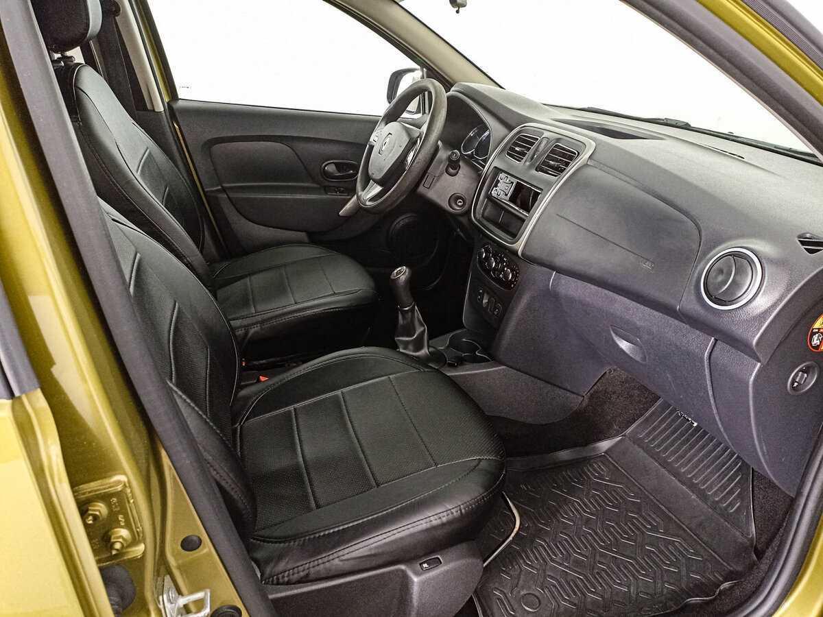 Б/У Рено Сандеро 2017 года. Фото: #8