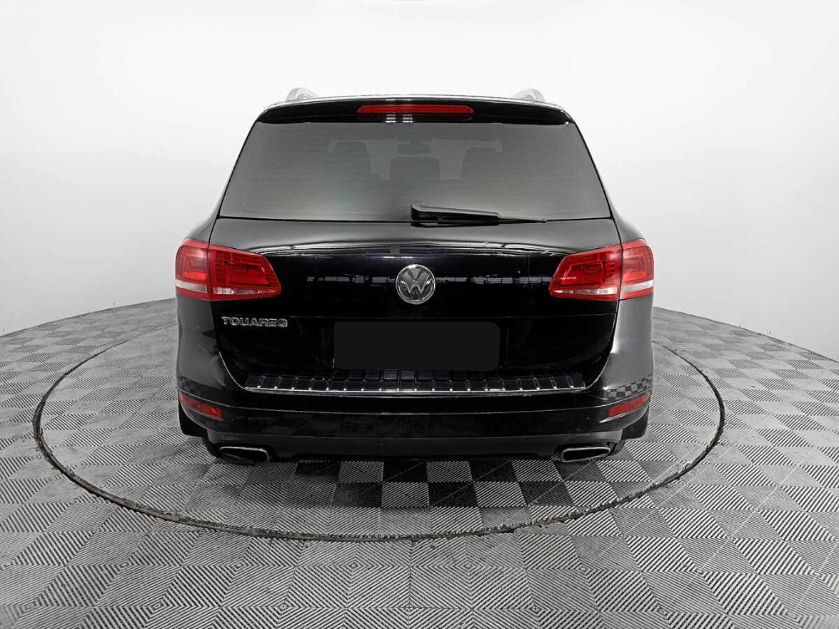 Volkswagen Touareg 2013 года с пробегом. Фото: #3