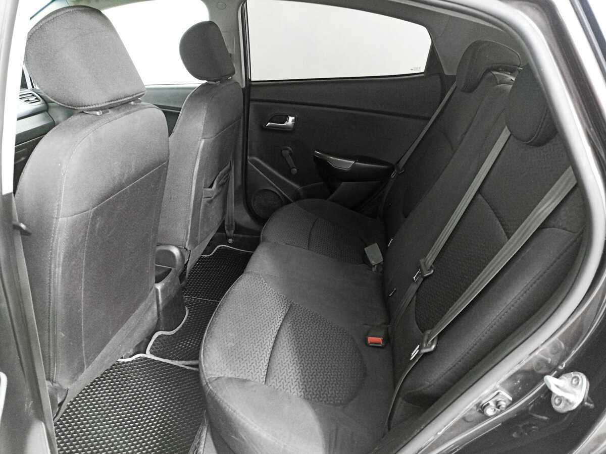 Б/У Киа Рио 2015 года. Фото: #9