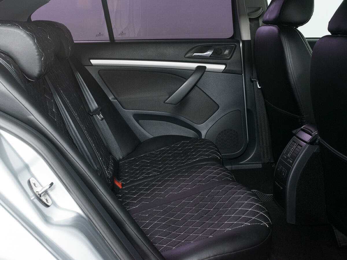 Б/У Шкода Октавия 2013 года. Фото: #11