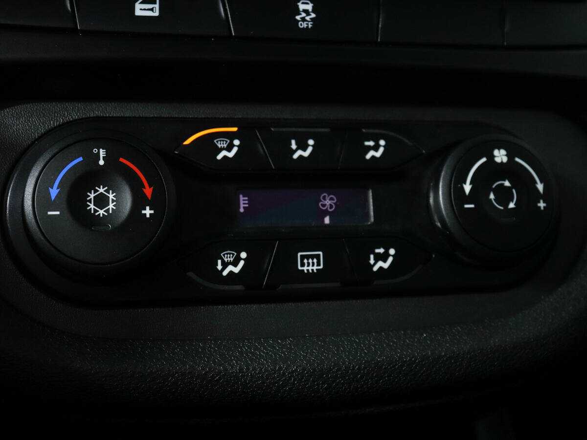 Б/У Лада (ВАЗ) Веста 2016 года. Фото: #14