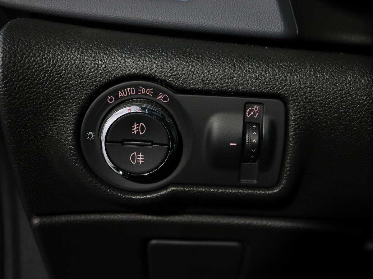 Б/У Опель Астра 2014 года. Фото: #14