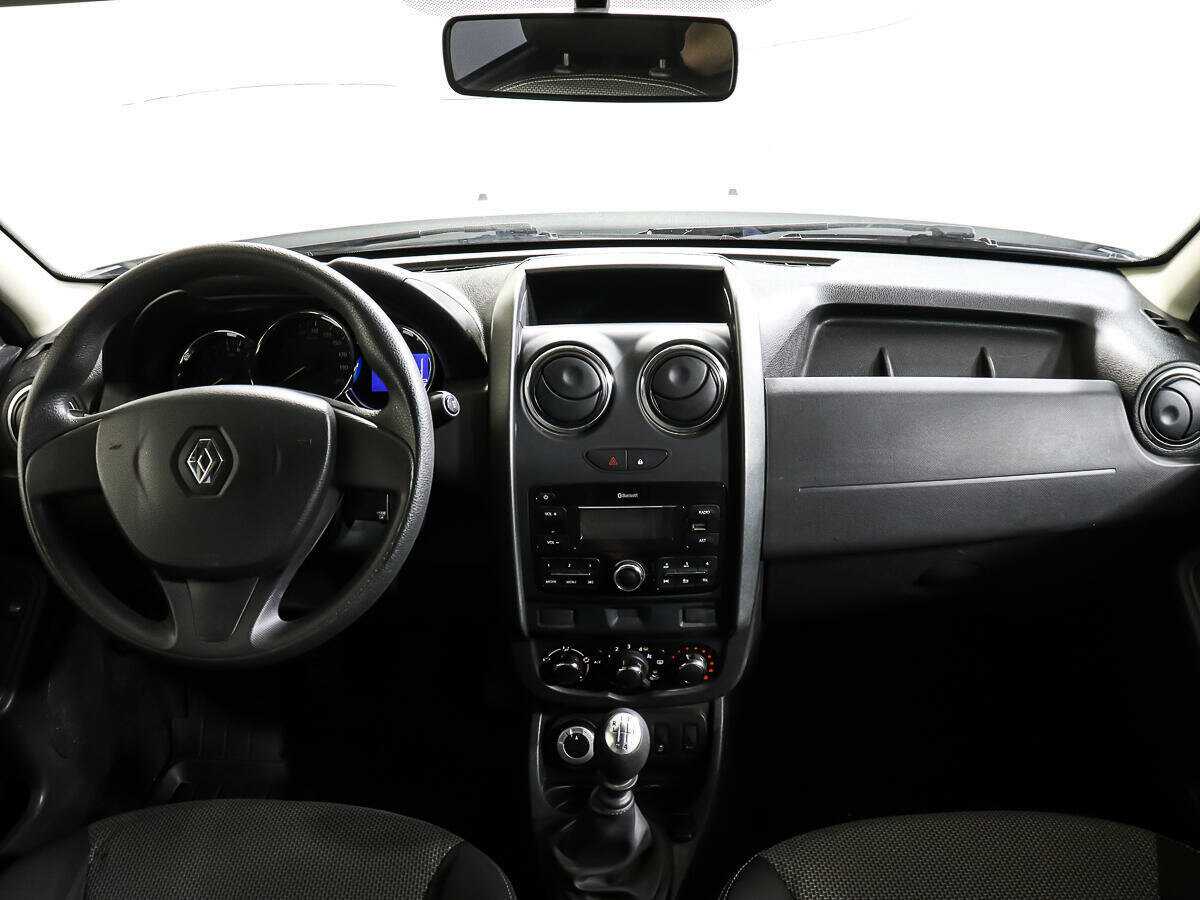 Б/У Рено Дастер 2018 года. Фото: #12