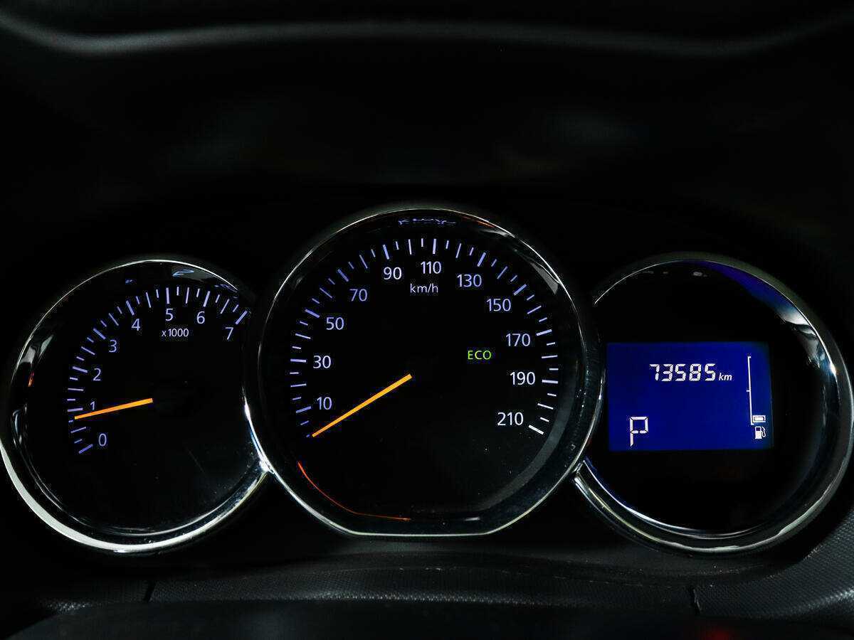 Б/У Рено Дастер 2016 года. Фото: #8