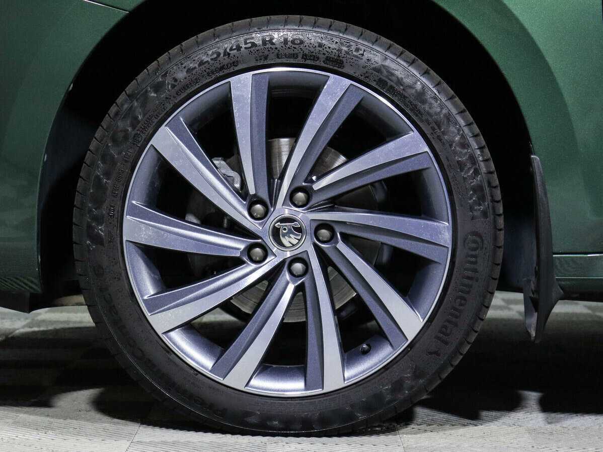 Skoda Octavia 2021 года с пробегом. Фото: #12