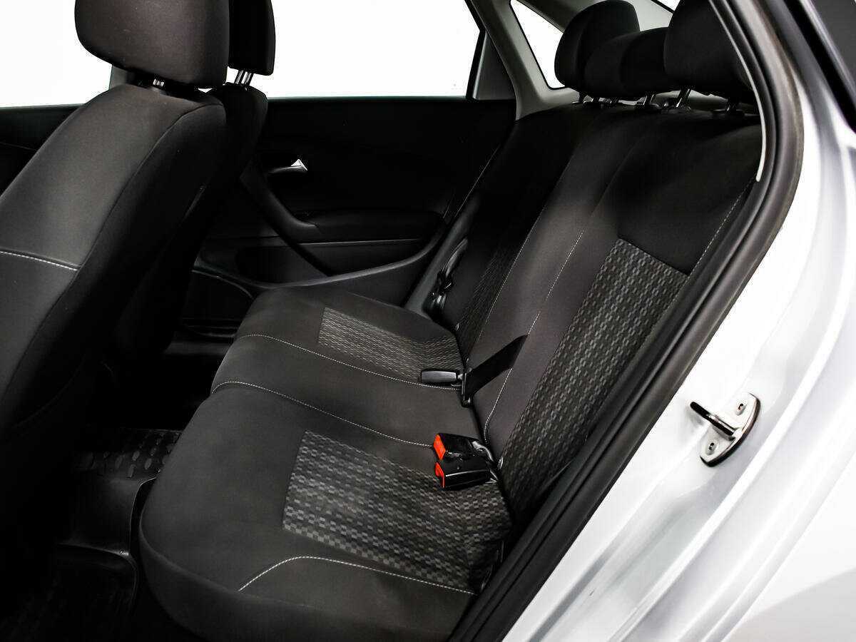 Б/У Фольксваген Поло 2018 года. Фото: #11