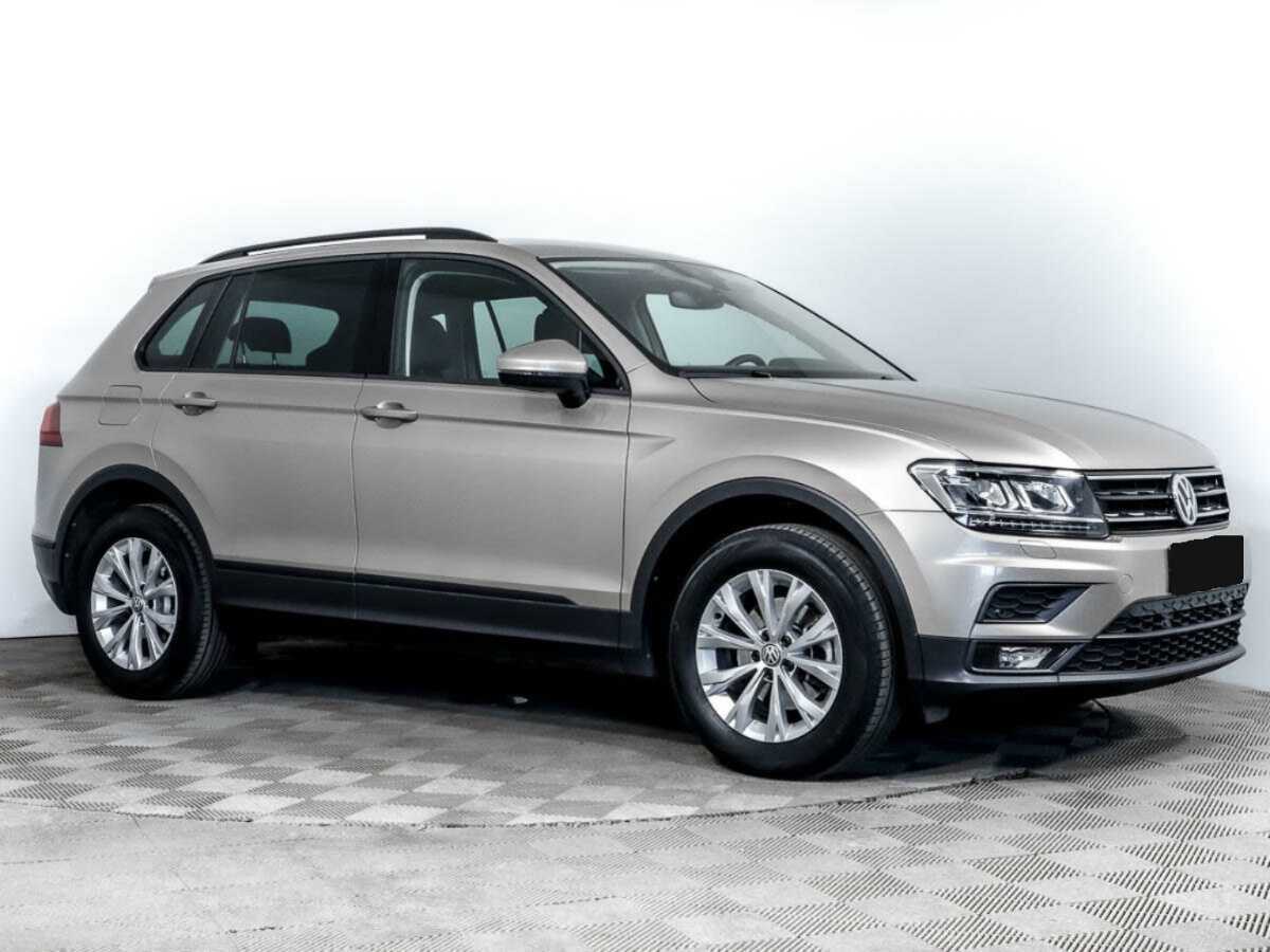 Volkswagen Tiguan 2018 года с пробегом. Фото: #2