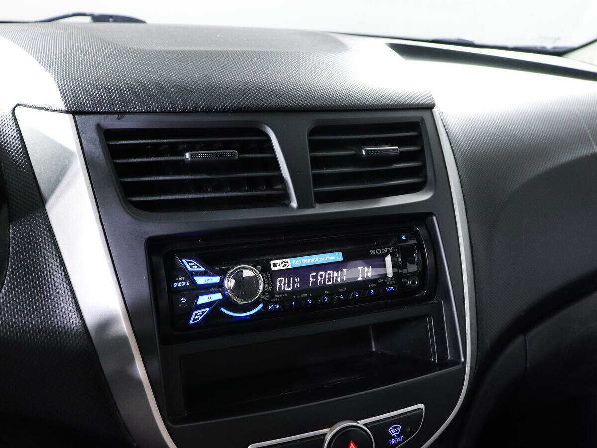 Б/У Хендай Солярис 2013 года. Фото: #14