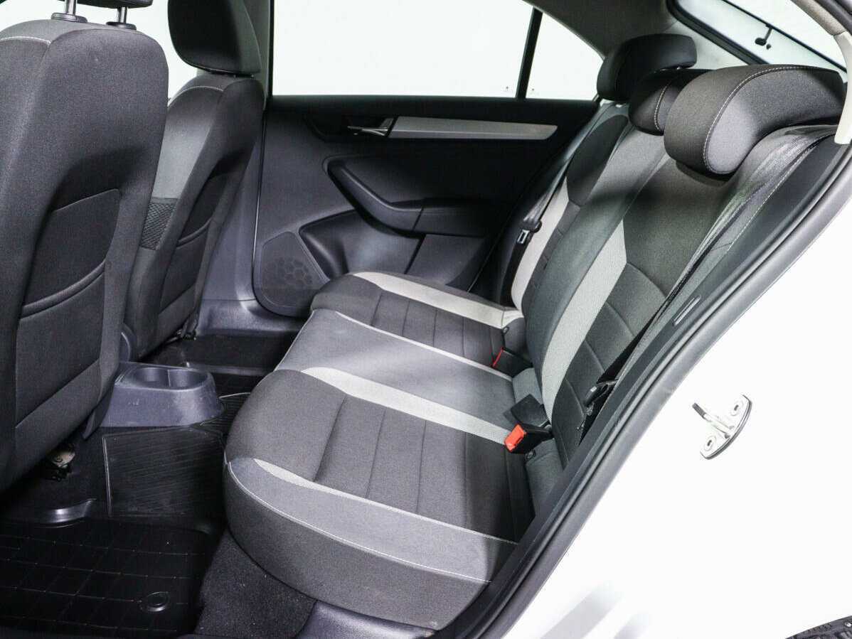 Б/У Шкода Рапид 2019 года. Фото: #7