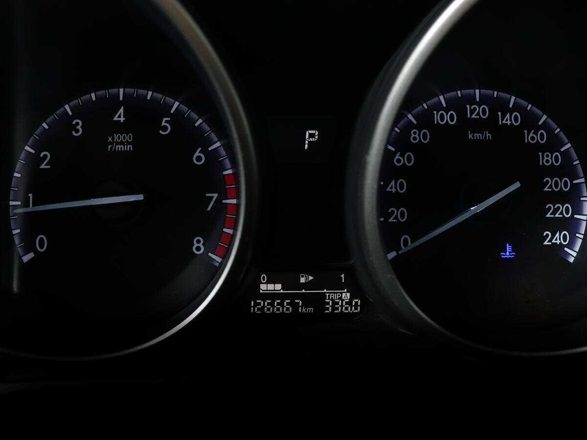 Б/У Мазда 3 2012 года. Фото: #8