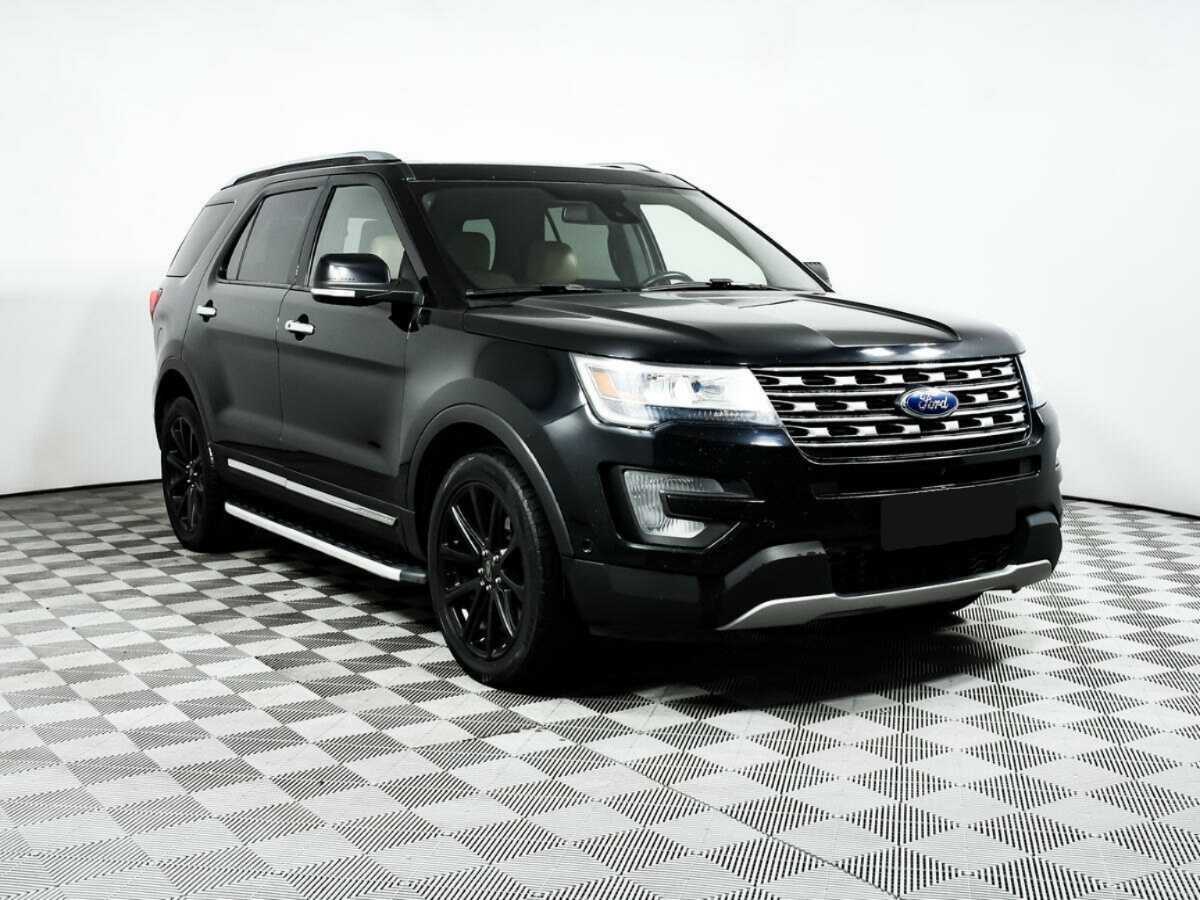 Ford Explorer 2016 года с пробегом. Фото: #2