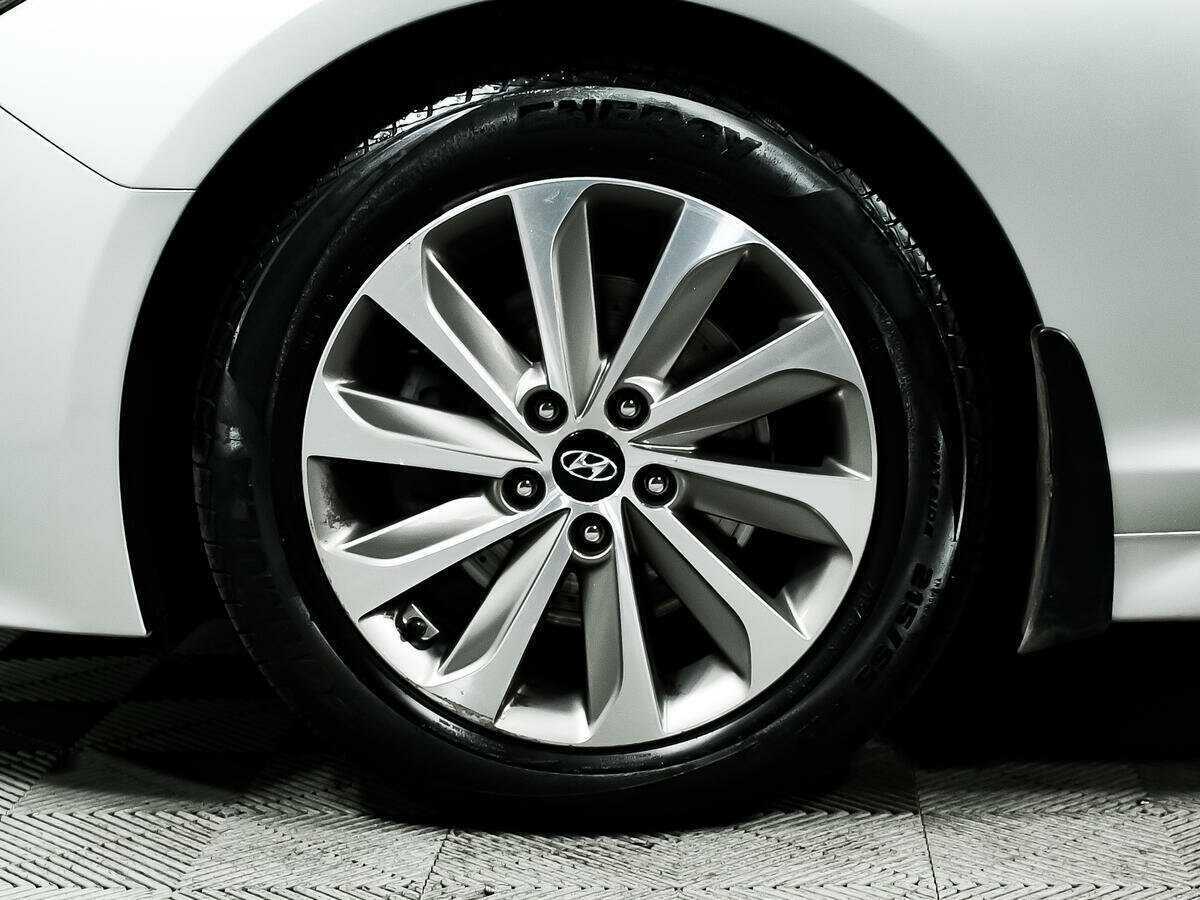 Б/У Хендай Соната 2014 года. Фото: #13