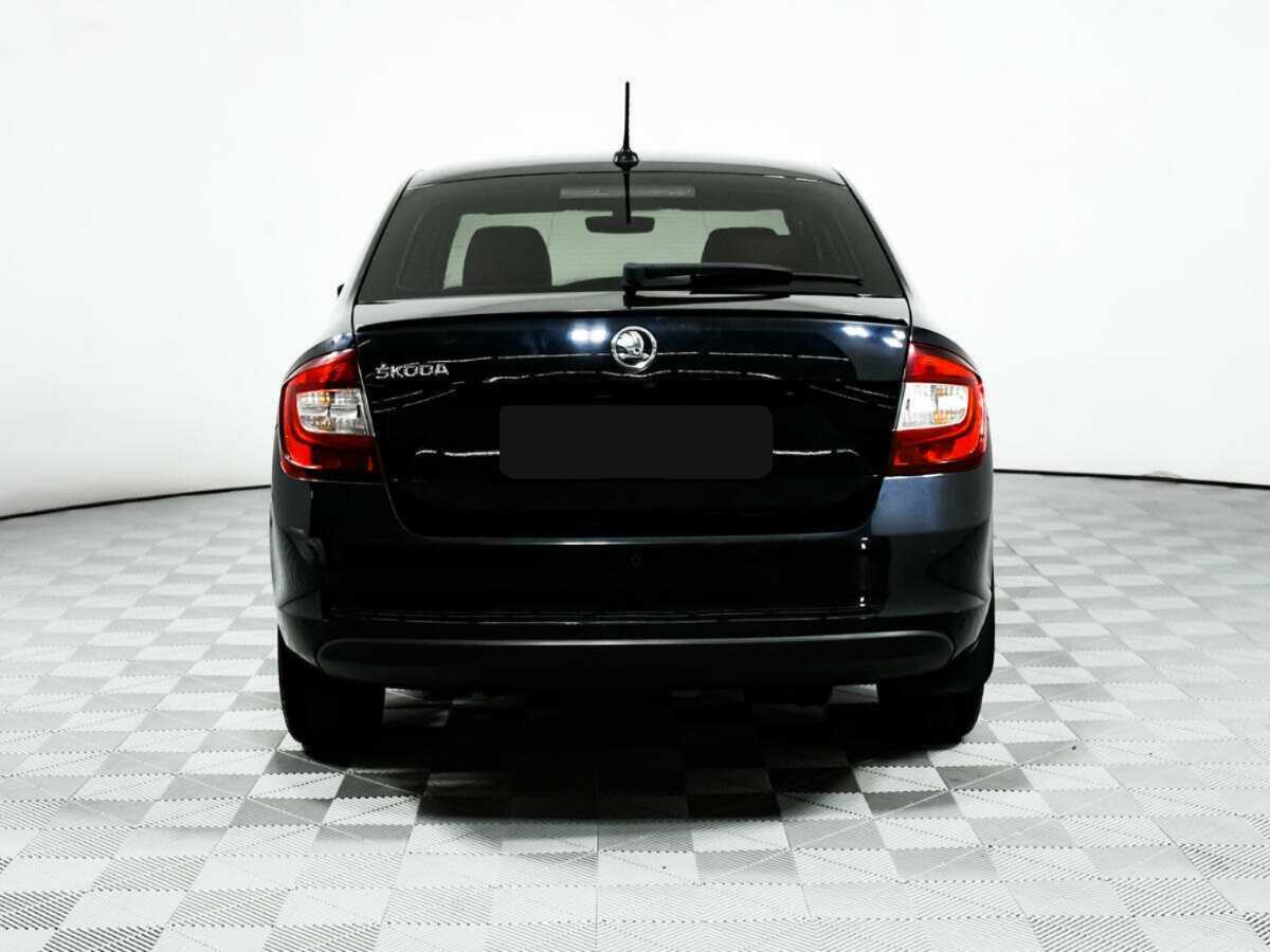 Б/У Шкода Рапид 2018 года. Фото: #5