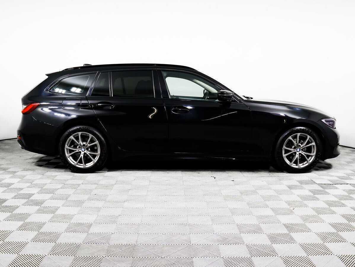 BMW 3 серии 2019 года с пробегом. Фото: #3