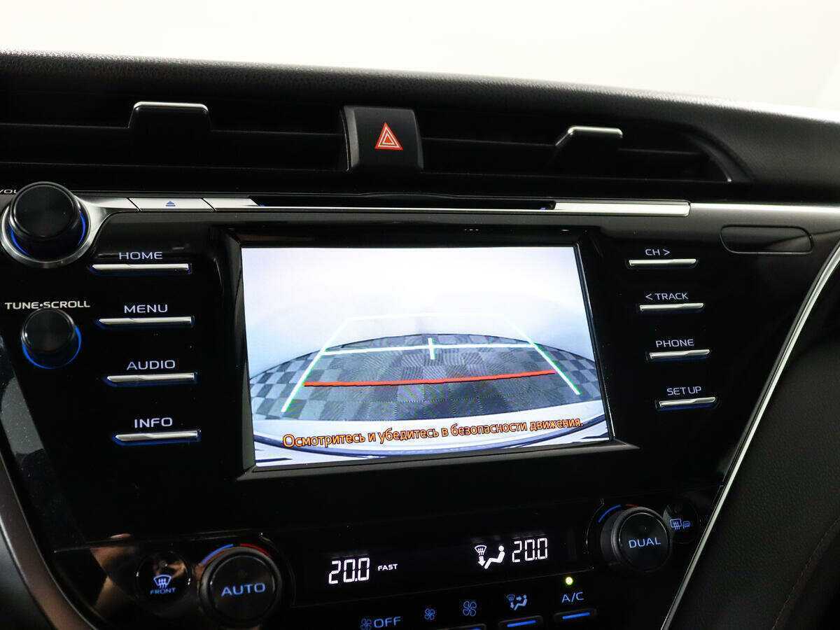 Toyota Camry 2020 года с пробегом. Фото: #12