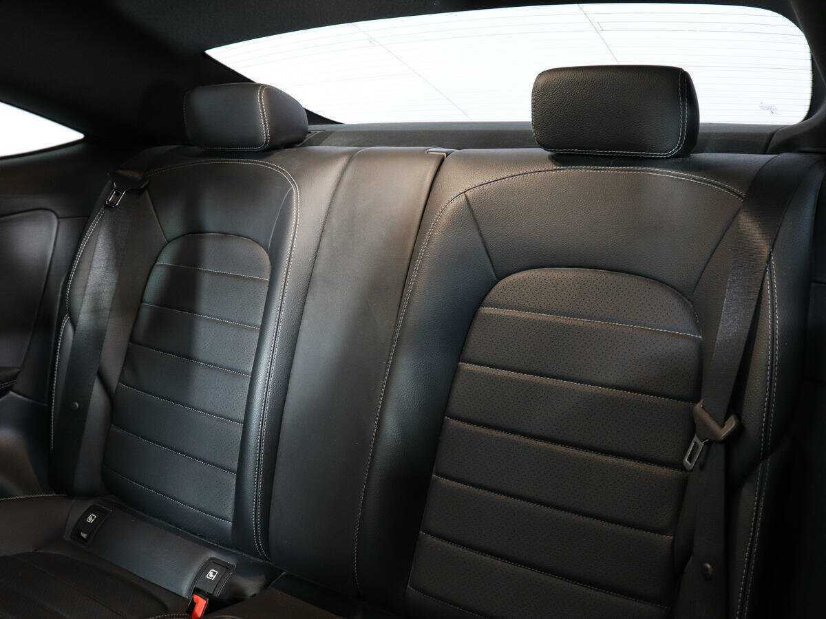 Mercedes-Benz C-Класс 2018 года с пробегом. Фото: #11