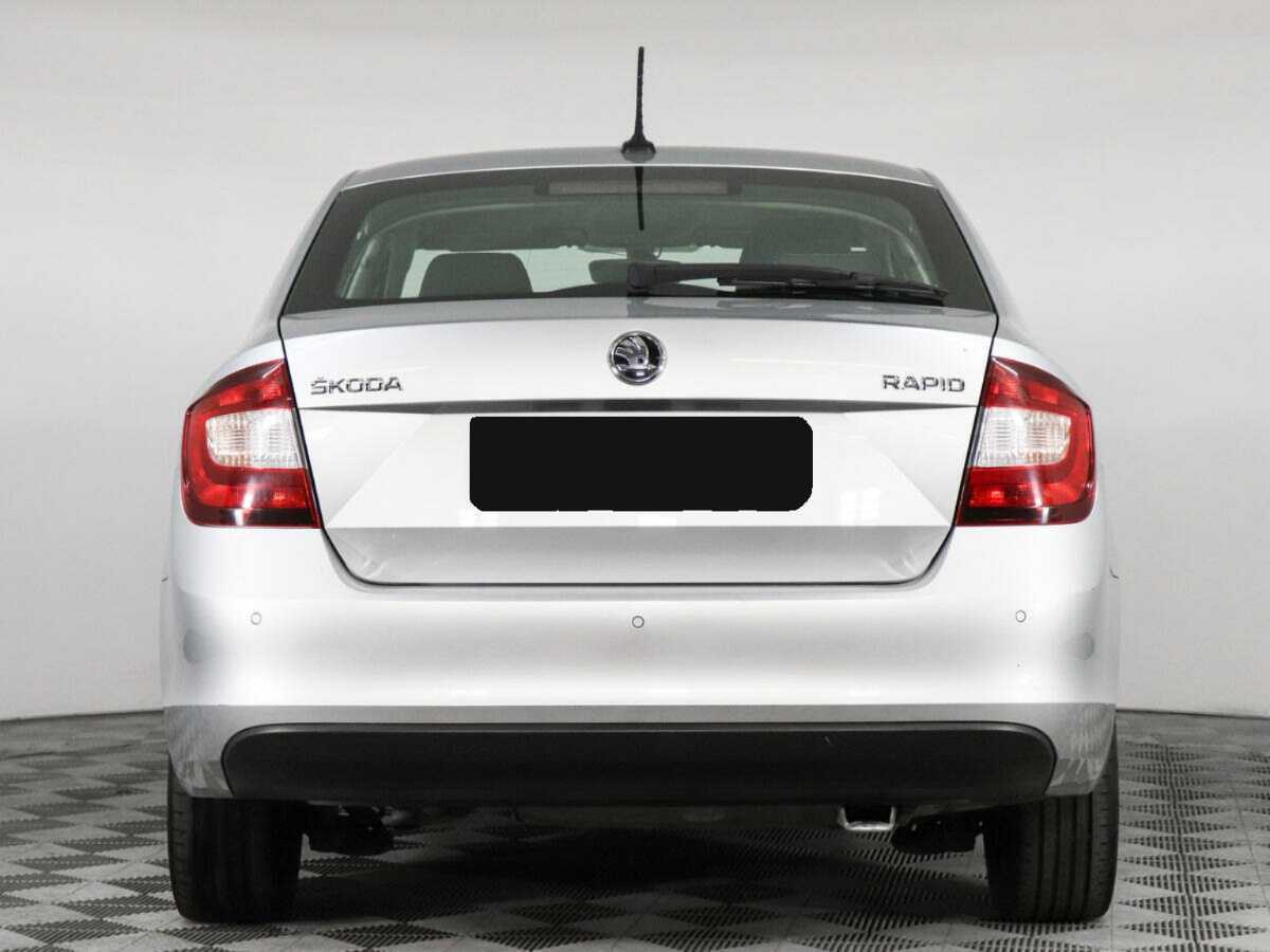 Б/У Шкода Рапид 2018 года. Фото: #5