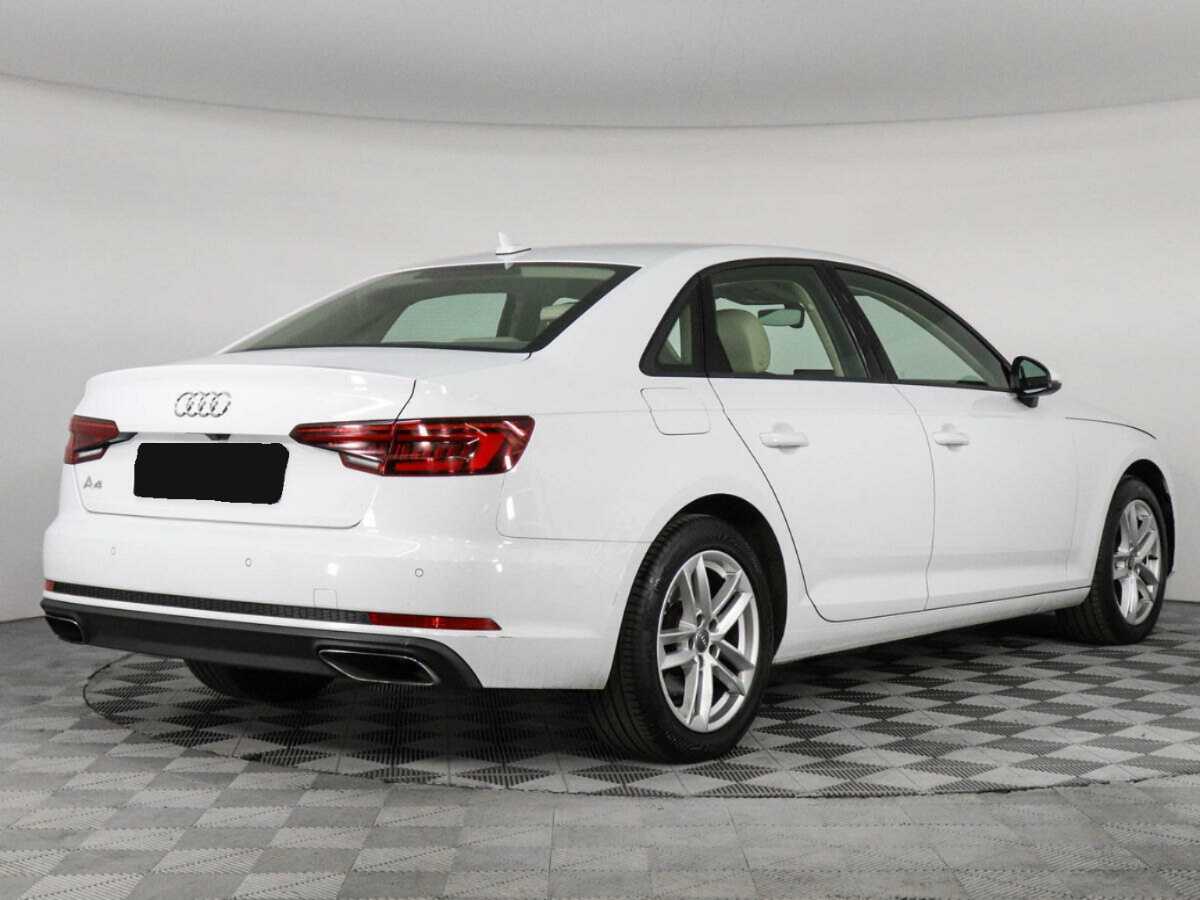 Audi A4 2019 года с пробегом. Фото: #4