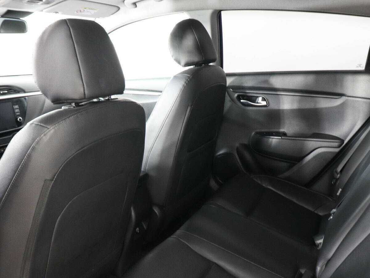 Б/У Киа Рио 2021 года. Фото: #11