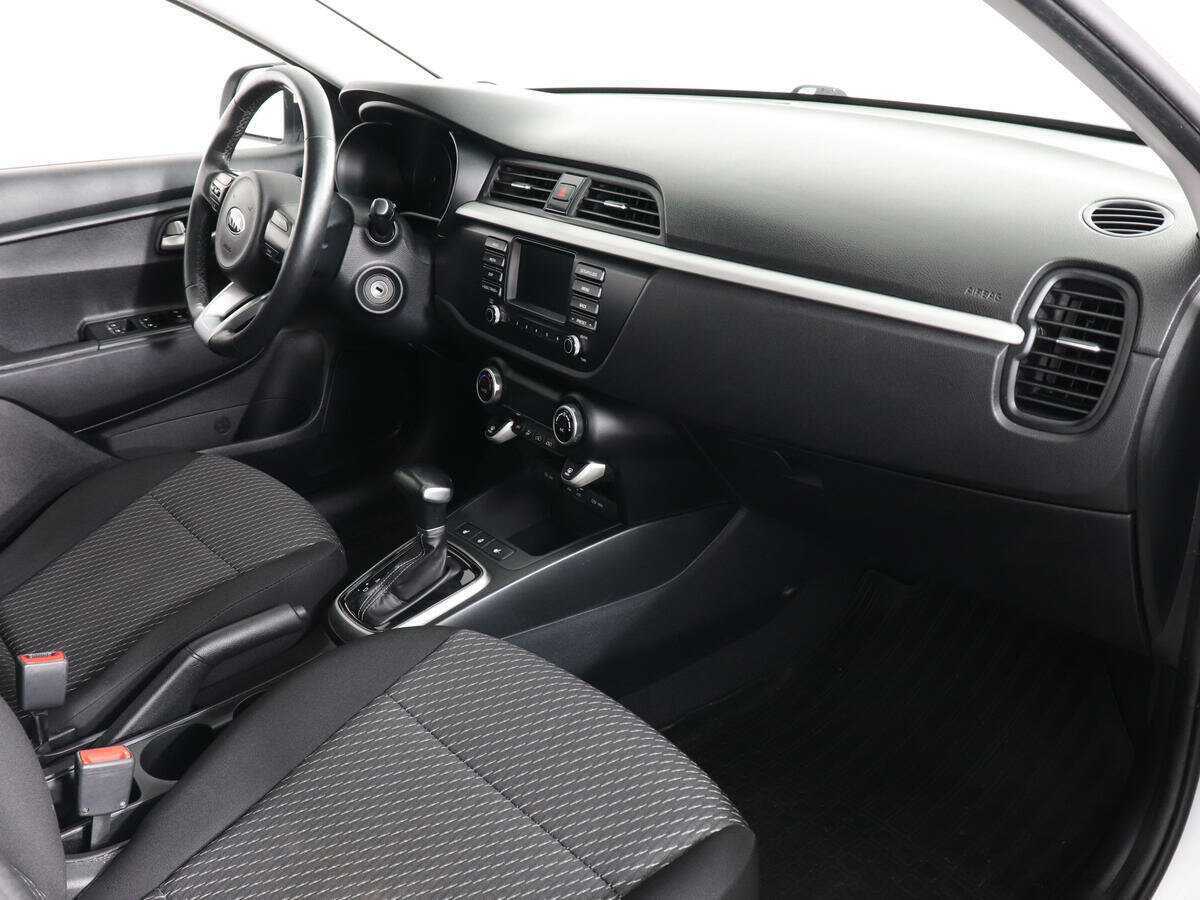 Б/У Киа Рио 2019 года. Фото: #11