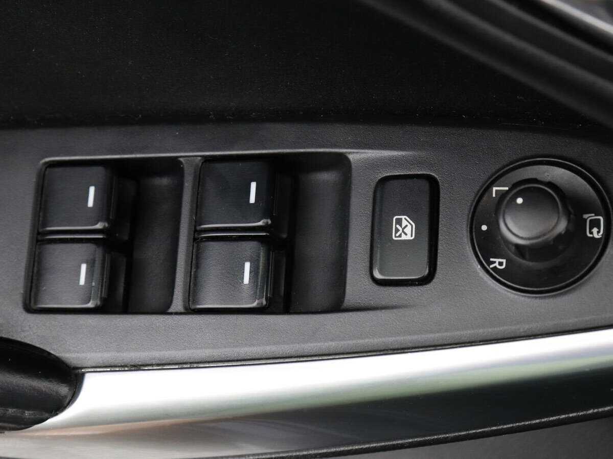 Б/У Мазда 6 2013 года. Фото: #12