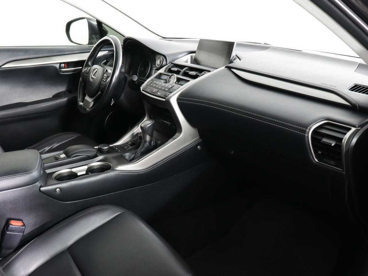 Lexus NX 2015 года с пробегом. Фото: #11