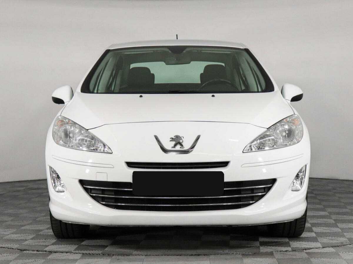 Б/У Пежо 408 2016 года. Фото: #1