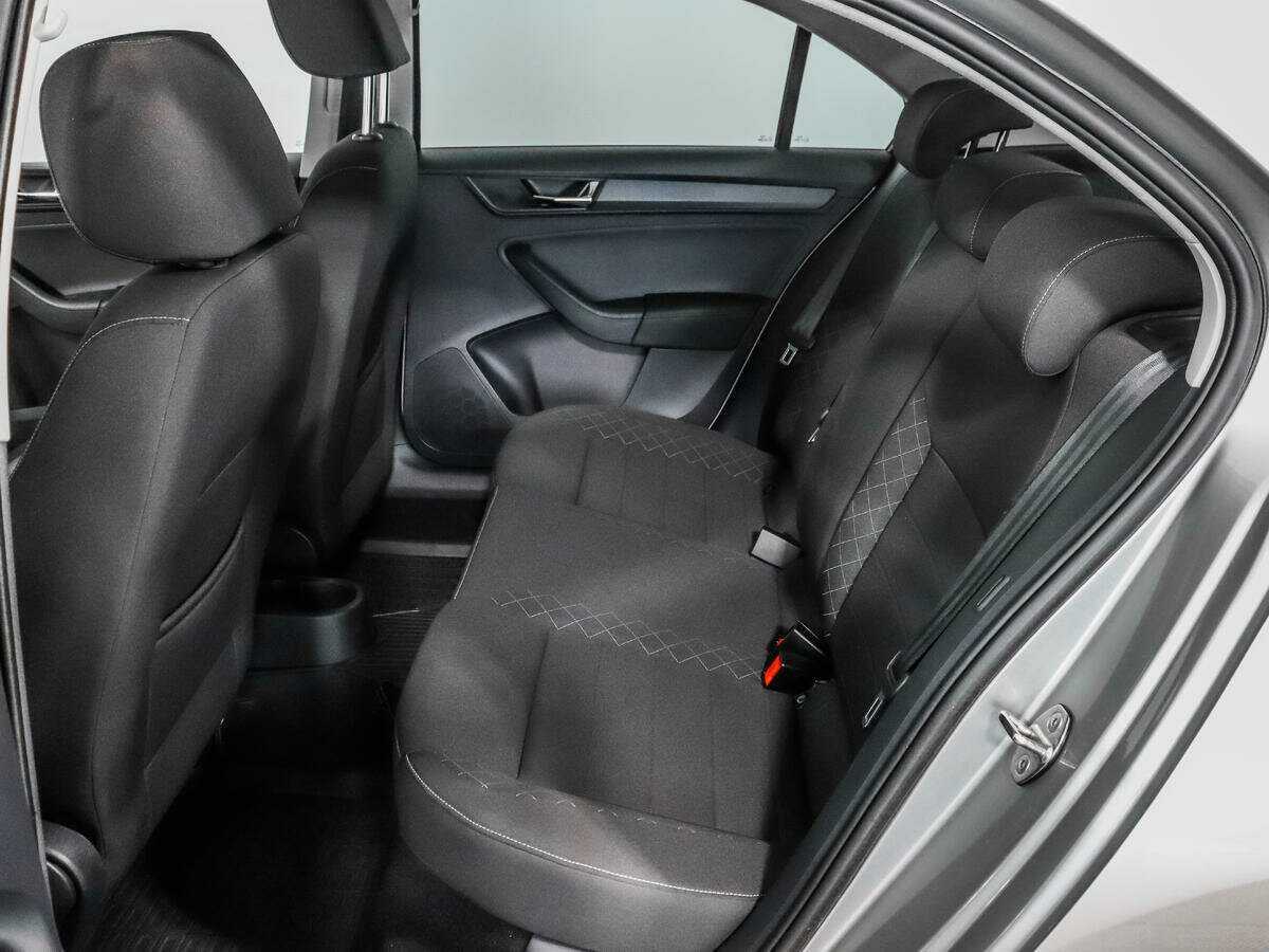 Б/У Шкода Рапид 2020 года. Фото: #9