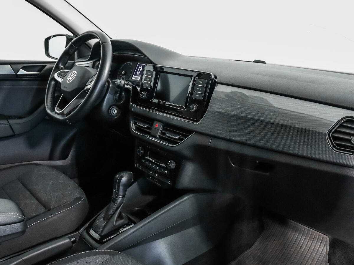 Б/У Фольксваген Поло 2020 года. Фото: #10