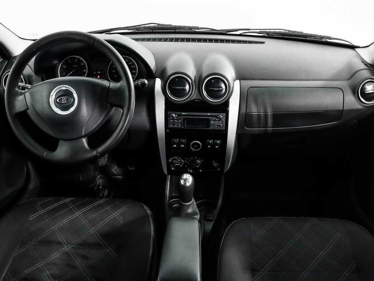 Б/У Лада (ВАЗ) Ларгус 2015 года. Фото: #11