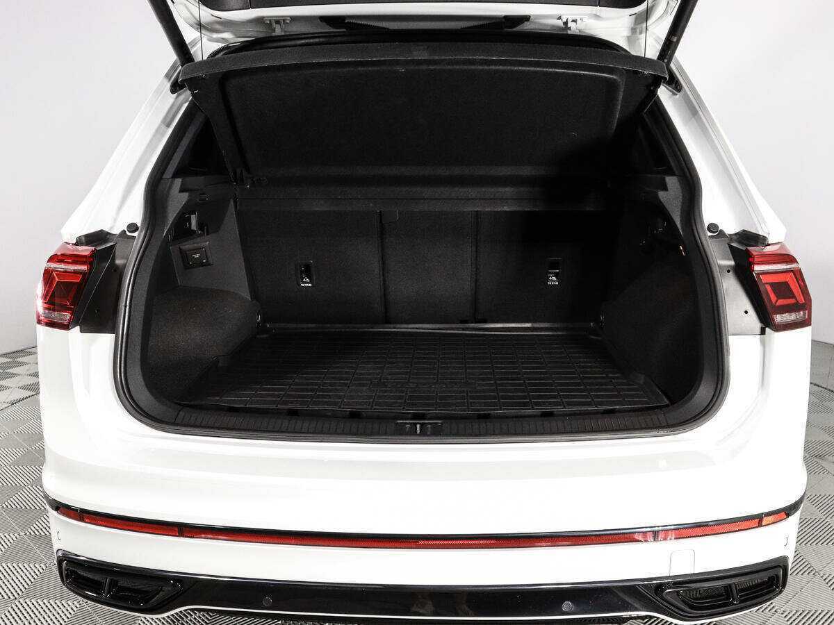 Volkswagen Tiguan 2021 года с пробегом. Фото: #17