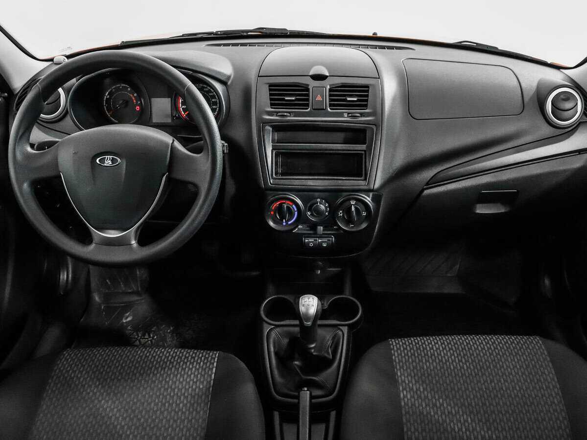 Б/У Лада (ВАЗ) Калина 2018 года. Фото: #11