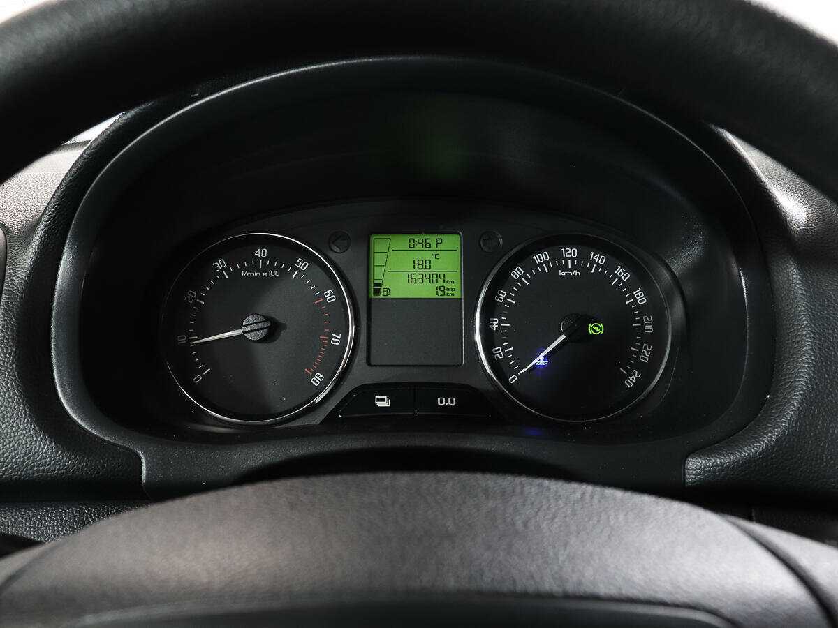 Б/У Шкода Фабия 2012 года. Фото: #10