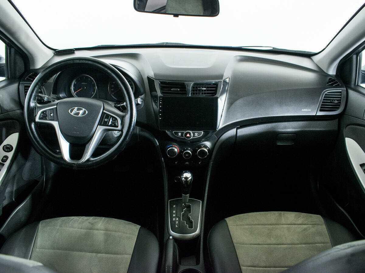 Б/У Хендай Солярис 2014 года. Фото: #11