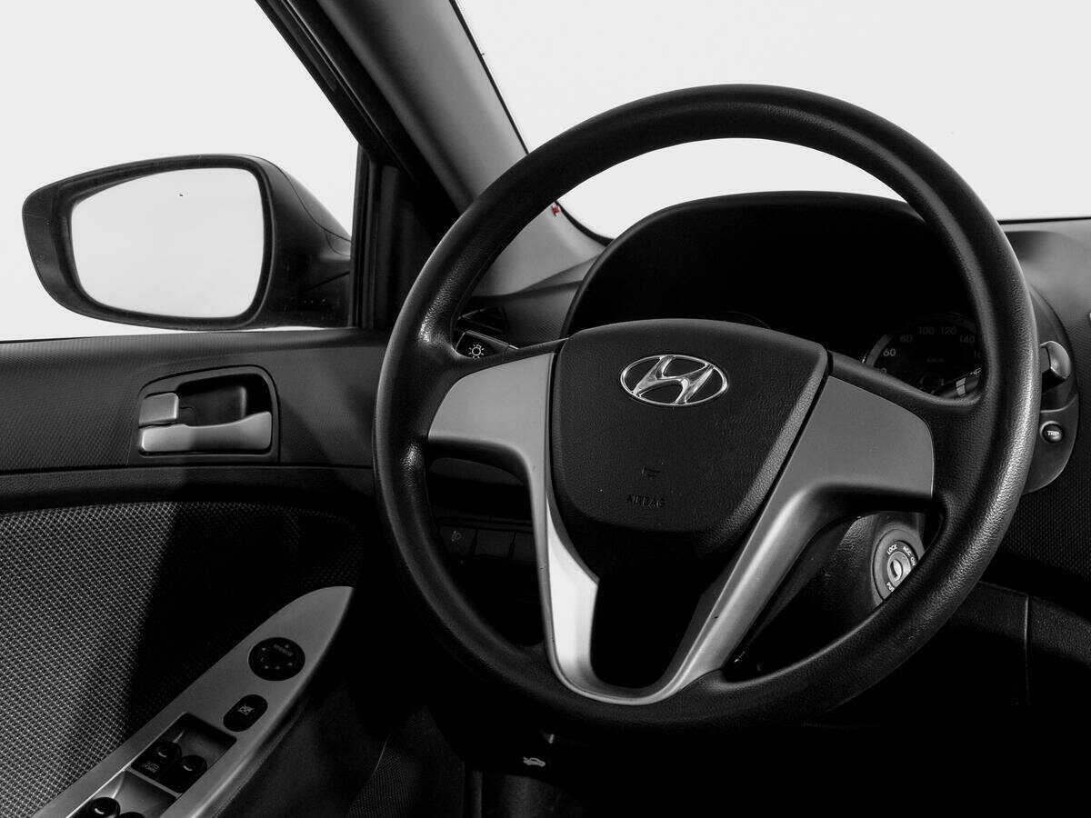 Б/У Хендай Солярис 2014 года. Фото: #13