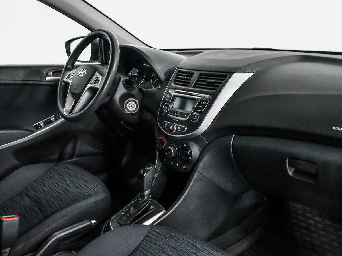 Б/У Хендай Солярис 2015 года. Фото: #10