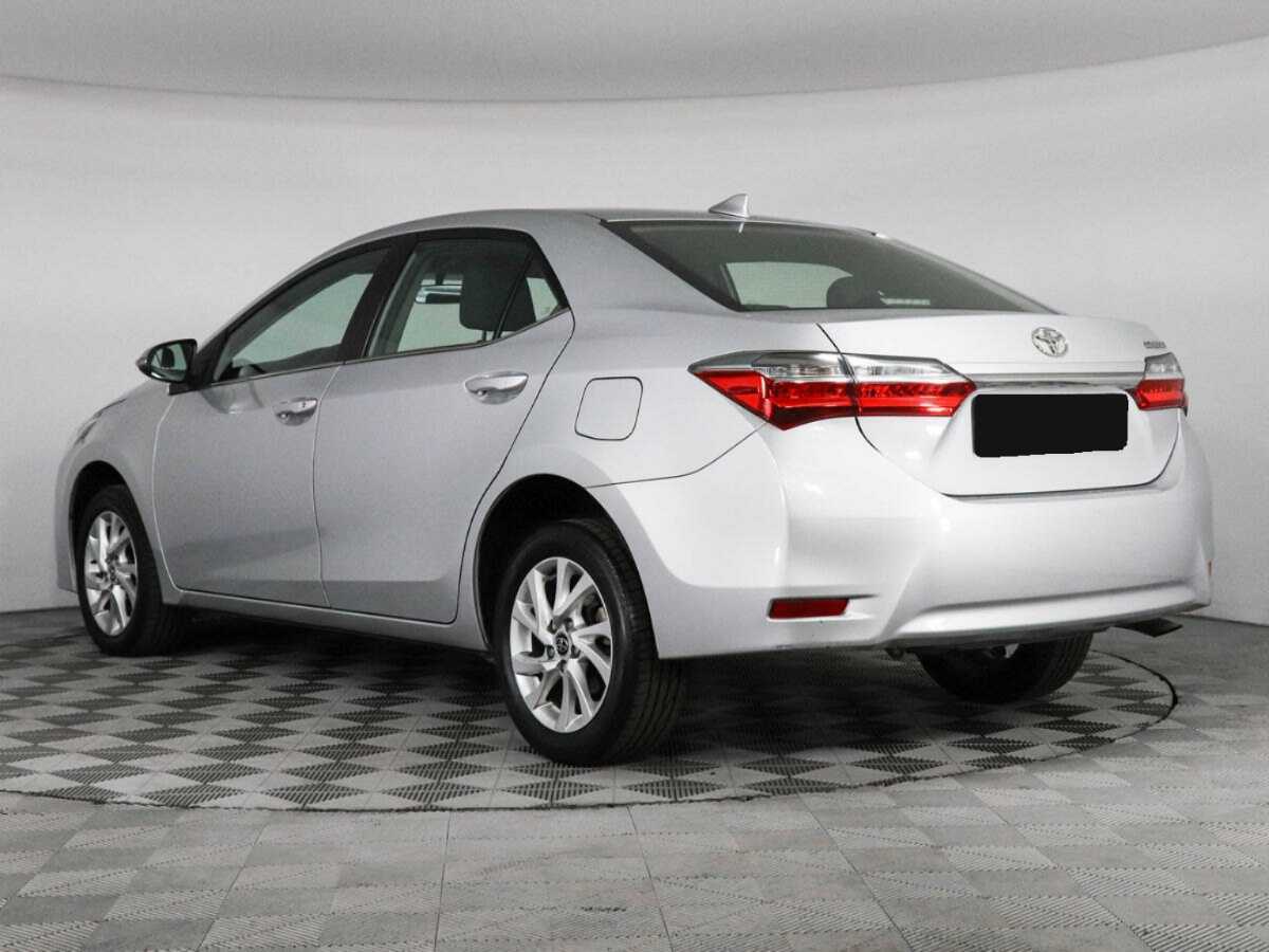 Б/У Тойота Королла 2017 года. Фото: #6