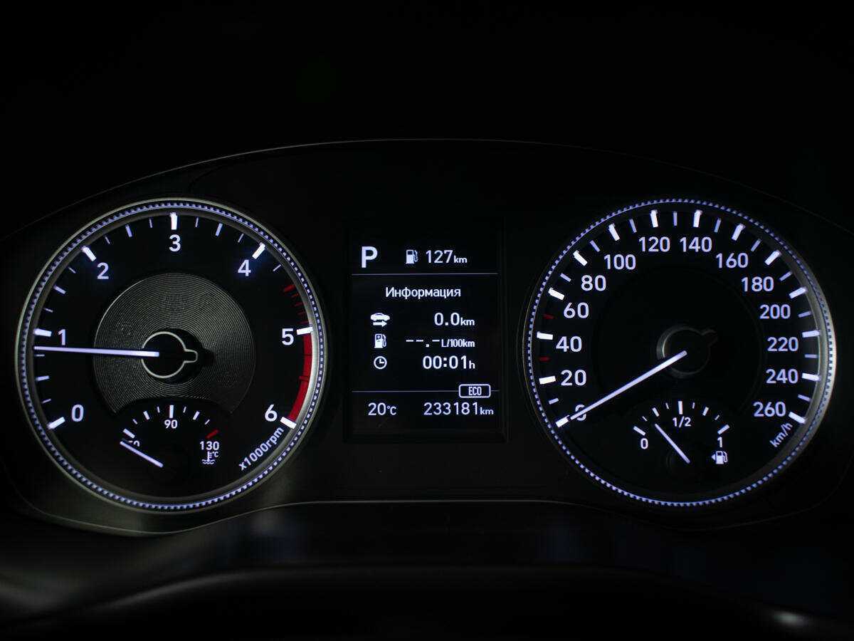 Hyundai Santa Fe 2018 года с пробегом. Фото: #11