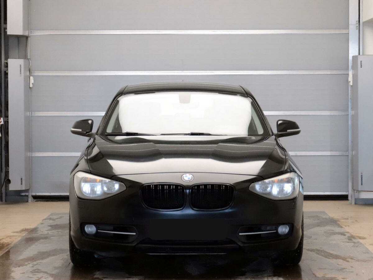 BMW 1 серии 2012 года с пробегом. Фото: #1