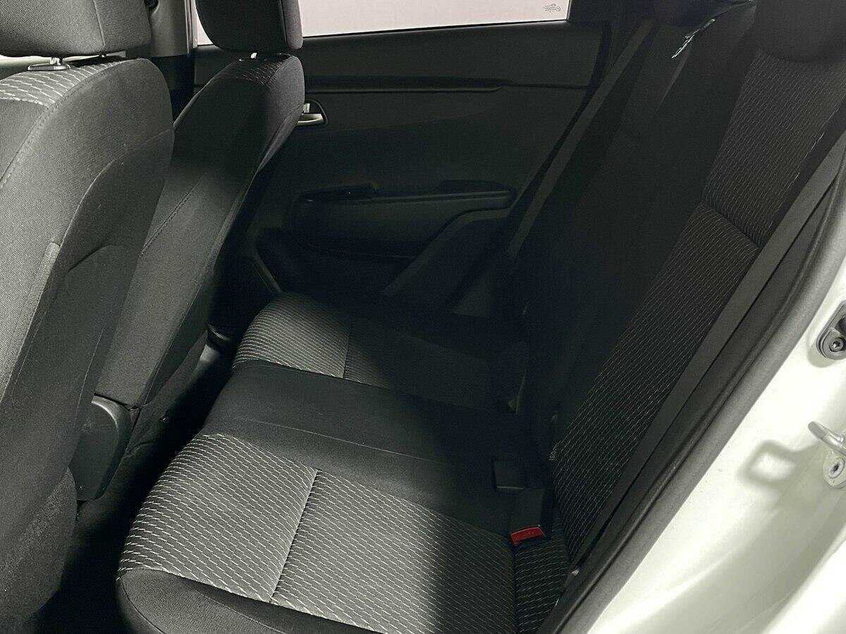 Б/У Киа Рио 2018 года. Фото: #9