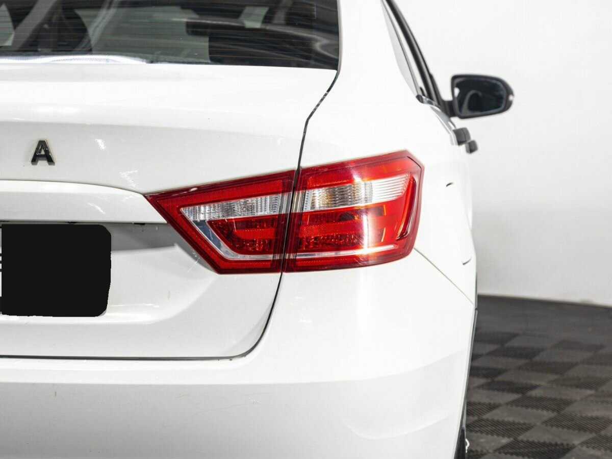 Б/У Лада (ВАЗ) Веста 2019 года. Фото: #6