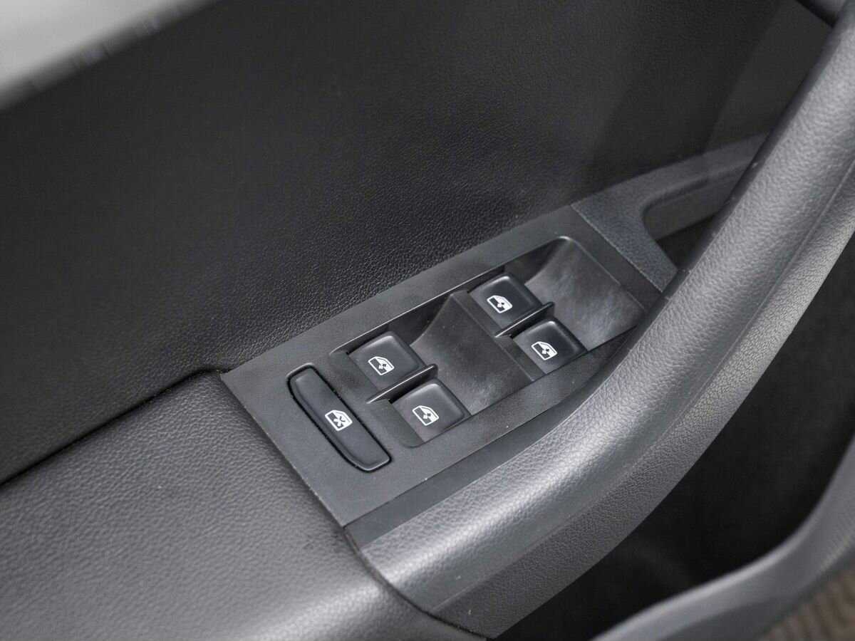 Б/У Шкода Октавия 2019 года. Фото: #15