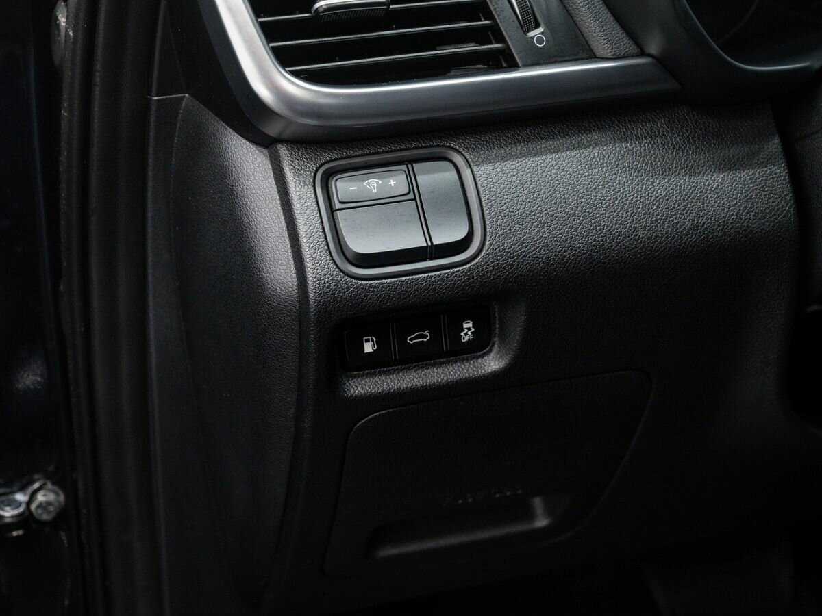 Kia Optima 2018 года с пробегом. Фото: #15