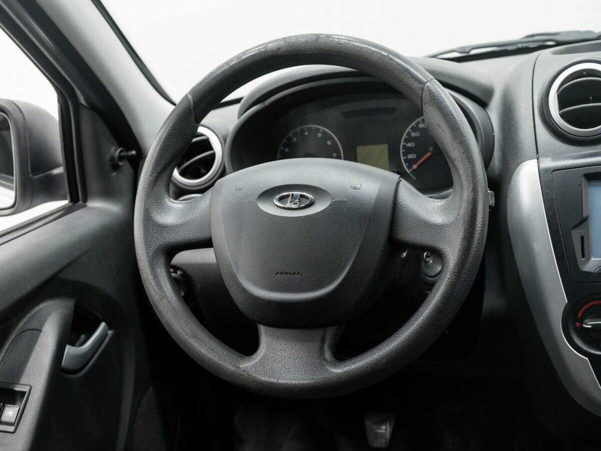 Б/У Лада (ВАЗ) Гранта 2014 года. Фото: #11