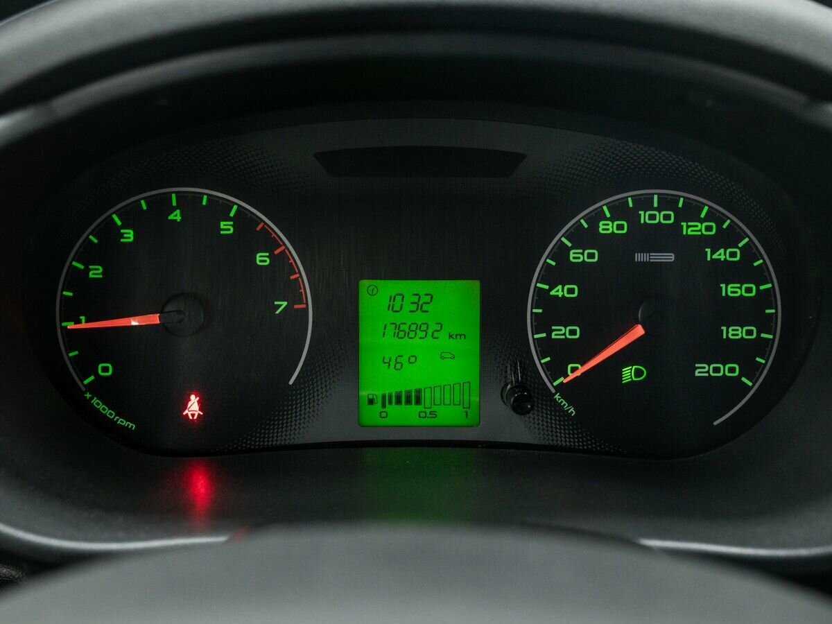 Б/У Лада (ВАЗ) Гранта 2014 года. Фото: #20