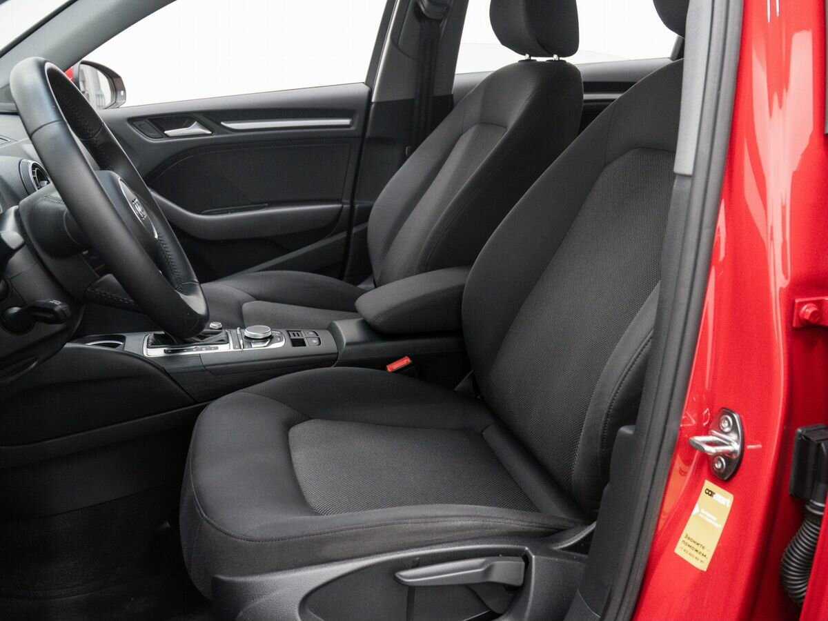 Audi A3 2020 года с пробегом. Фото: #14